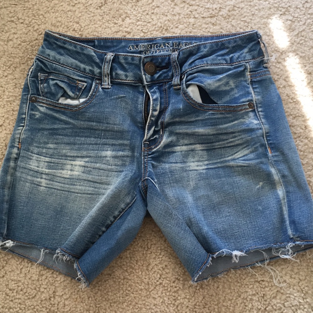 American Eagle Shorts size 6